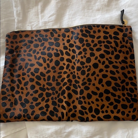 RARE Large Clare V. Clutch Pony Hair Cheetah. - Picture 2 of 4